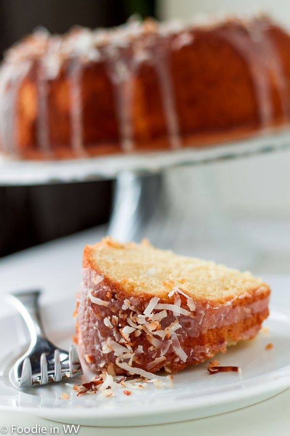 Bundt Cake with Coconut Milk Bundt Cake with Coconut Milk