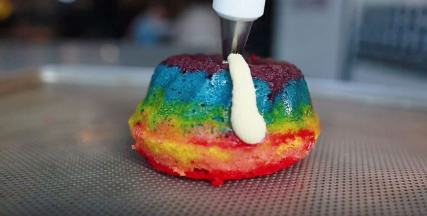 Rainbow Bundt Cake Rainbow Bundt Cake