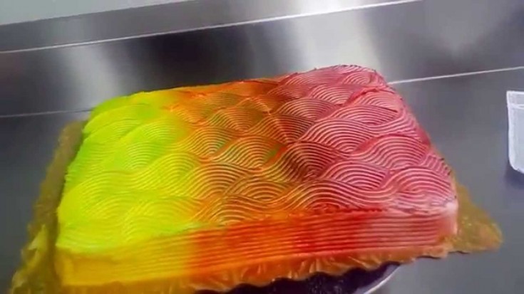 Changing Color Cake Frosting Changing Color Cake Frosting