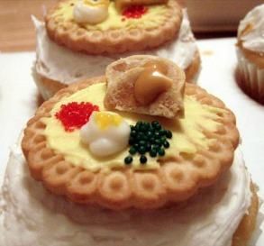 Mini Thanksgiving Dinner Cupcakes Mini Thanksgiving Dinner Cupcakes