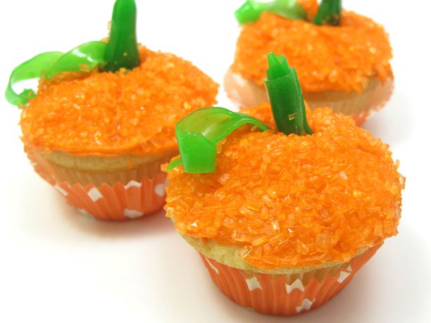 Pumpkin Cupcakes for Bake Sale Pumpkin Cupcakes for Bake Sale