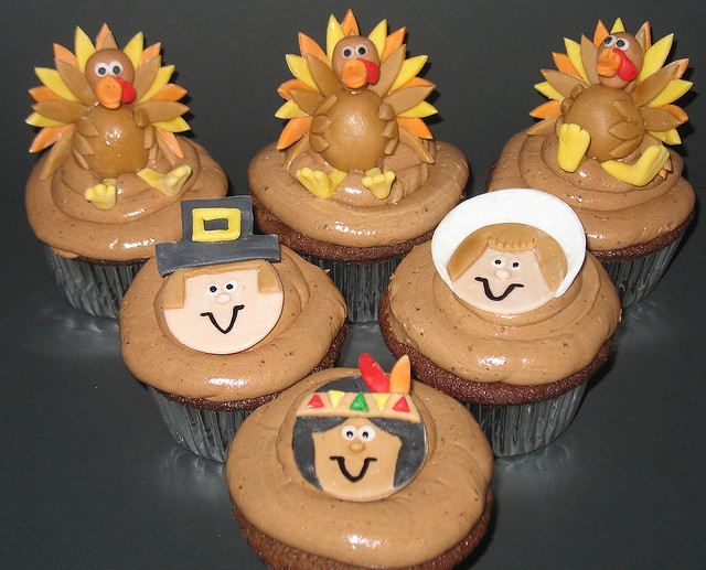 Character Thanksgiving Cupcakes Character Thanksgiving Cupcakes