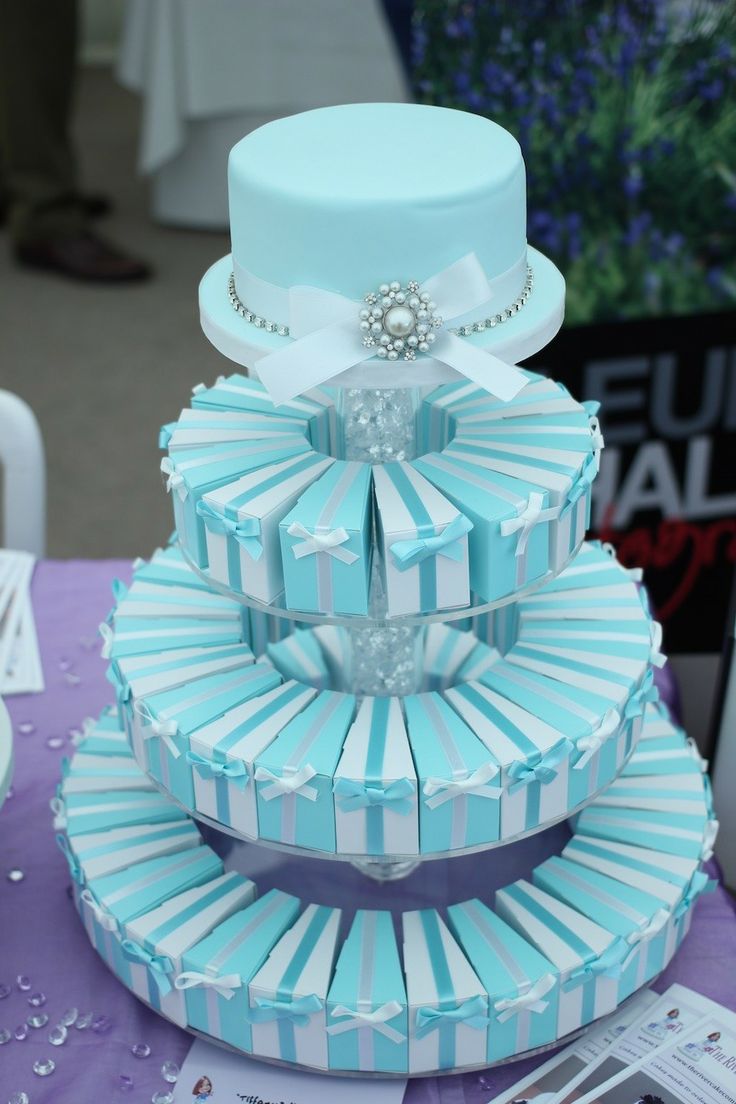 13 Tiffany Themed Cakes Photo Tiffany And Company Birthday Cake