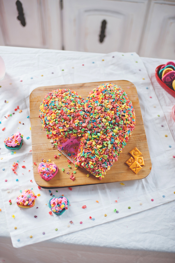 Fruity Pebbles Treats Cake Fruity Pebbles Treats Cake