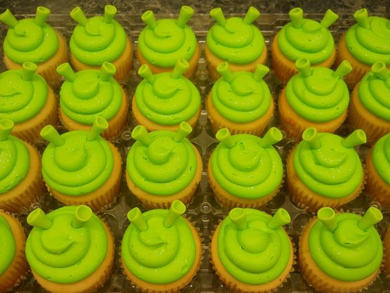 8 Lancaster PA Red Cupcakes Photo 8 Lancaster PA Red Cupcakes Photo