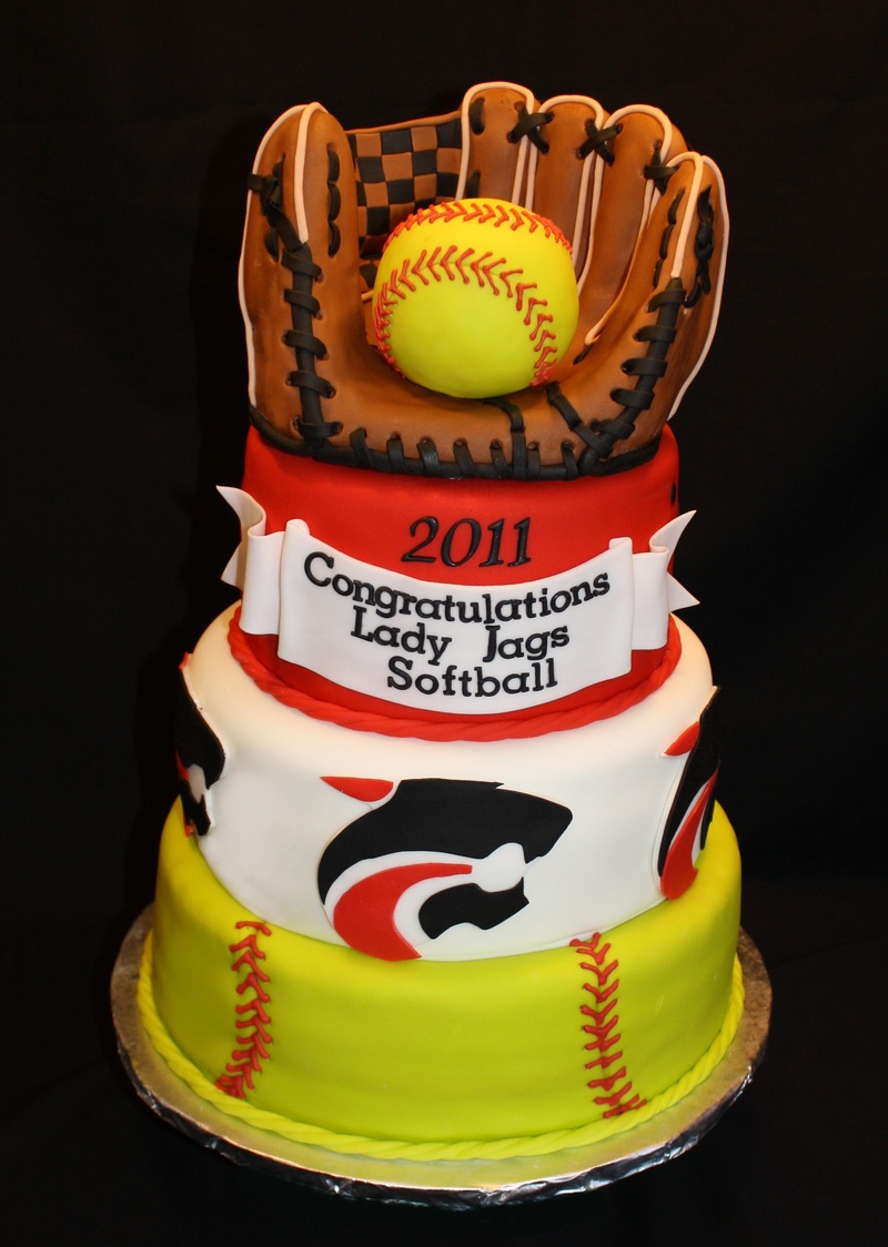 Softball Birthday Cake Ideas.
