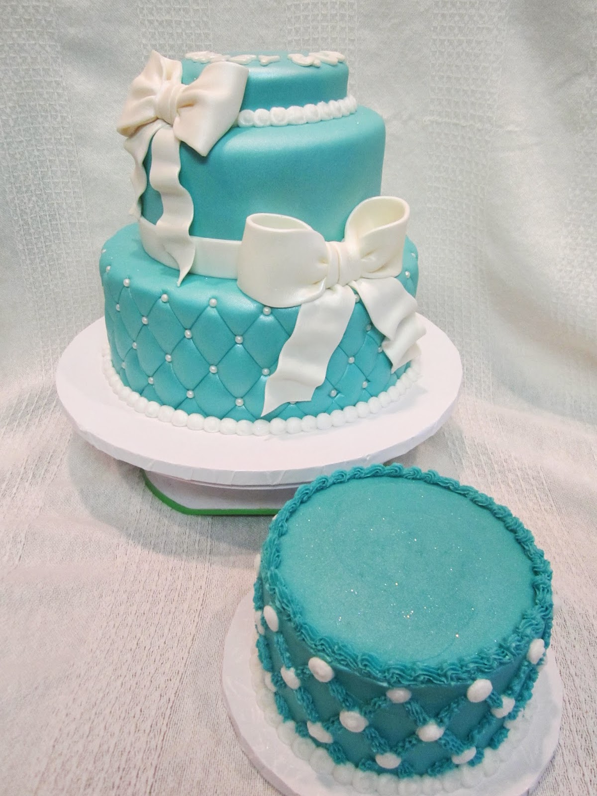 Tiffany and Co Inspired Cake