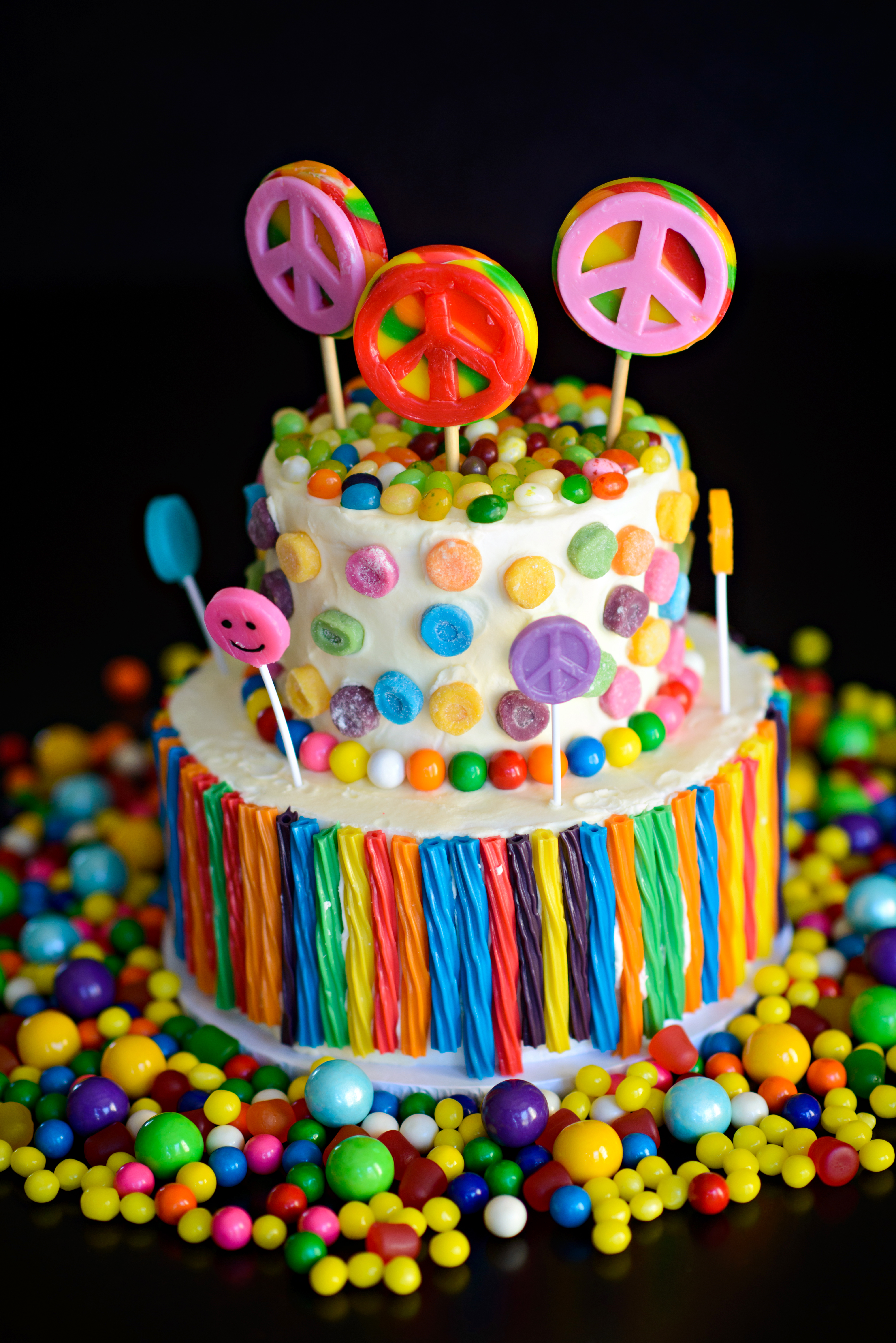 11 Cakes To Decorate Using Candy Photo Candy Birthday Cakes