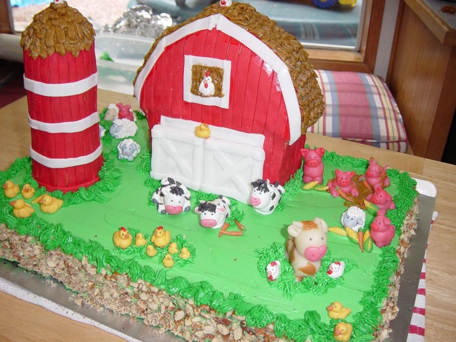 Farm Animals Birthday Cake