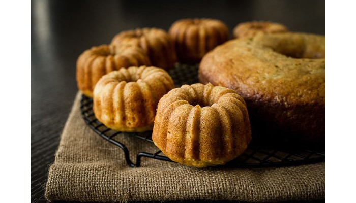 Mini Bundt Cakes Mini Bundt Cakes
