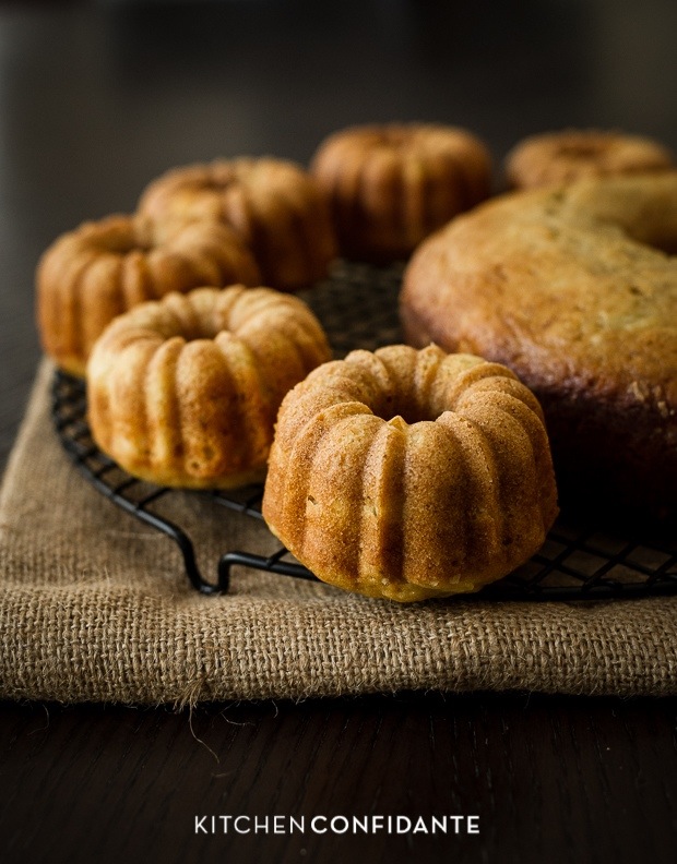 Mini Gingerbread Bundt Cakes Mini Gingerbread Bundt Cakes