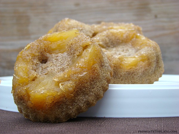 Pineapple Upside Down Mini Bundt Cakes Pineapple Upside Down Mini Bundt Cakes