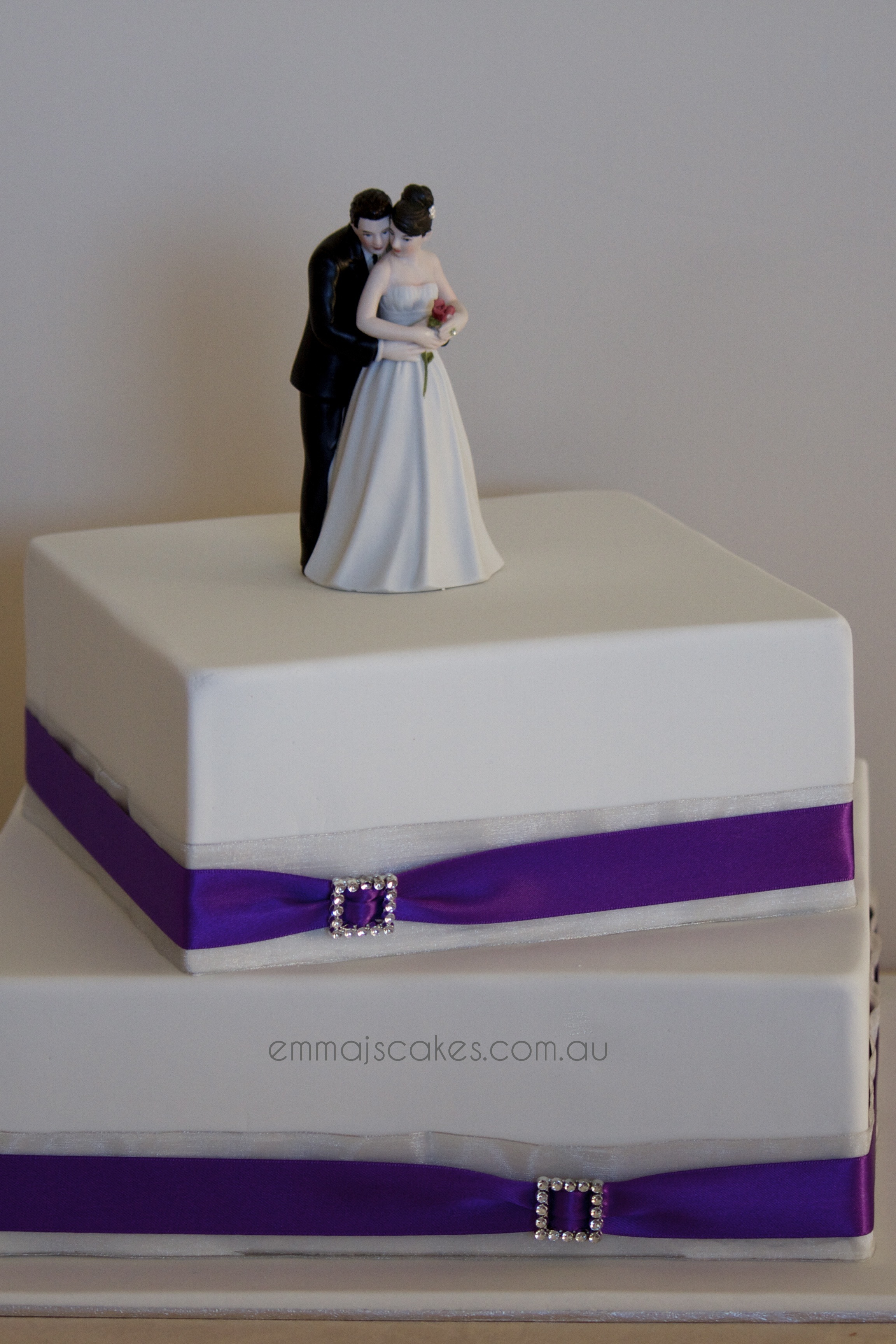pictures of two tier