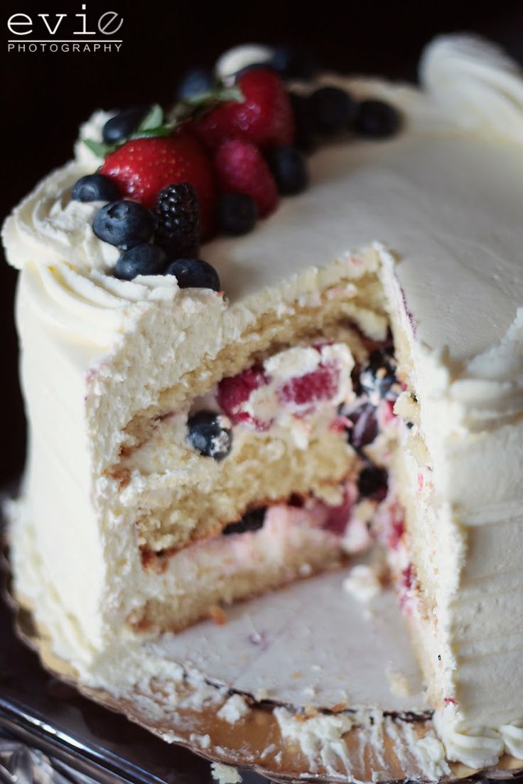 Whole Foods Berry Chantilly Cake Whole Foods Berry Chantilly Cake