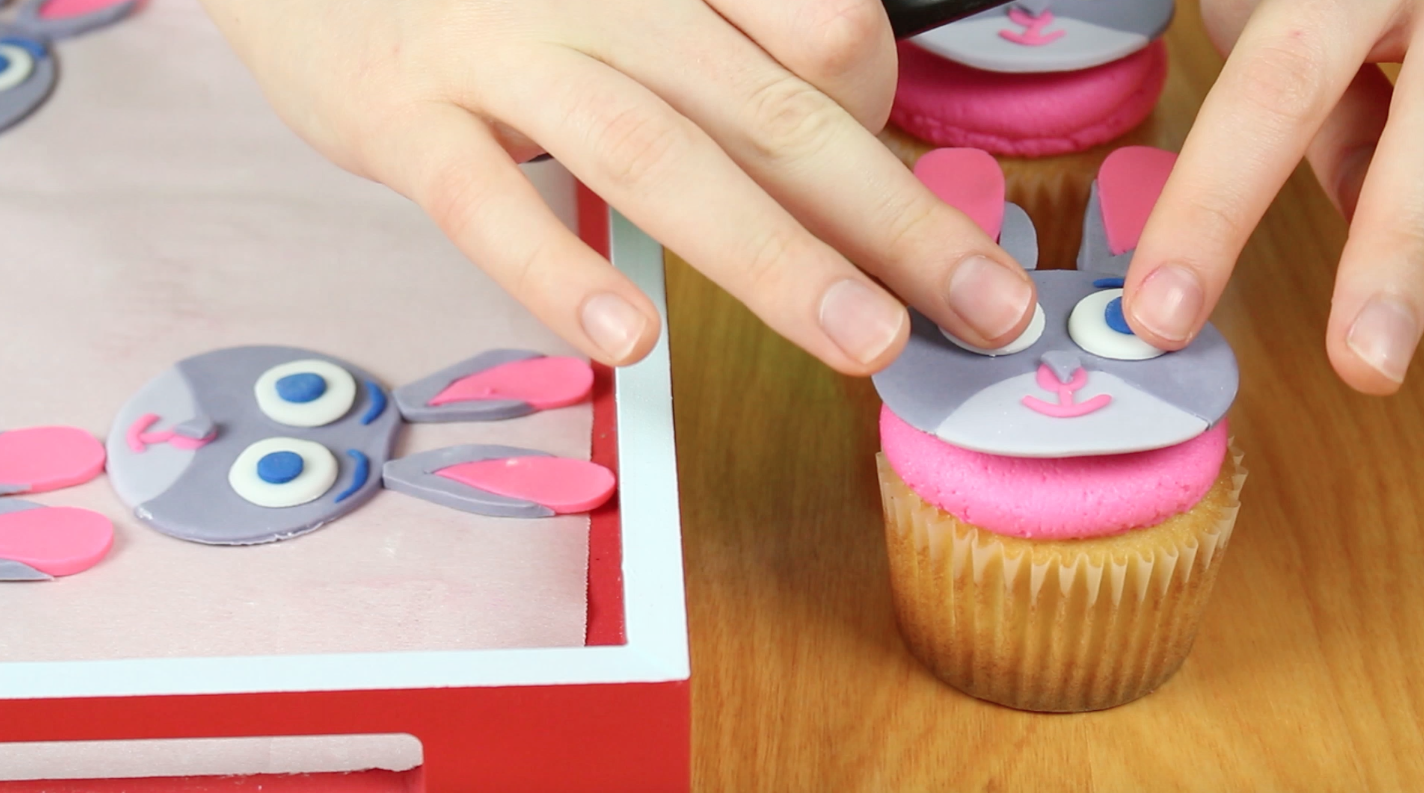 Judy Hopps Zootopia Cupcakes Judy Hopps Zootopia Cupcakes