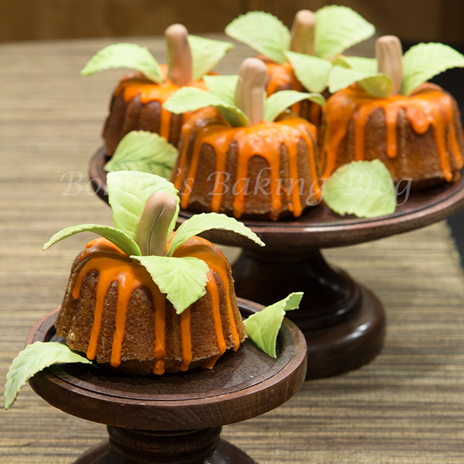 Pumpkin Mini Bundt Cakes Pumpkin Mini Bundt Cakes