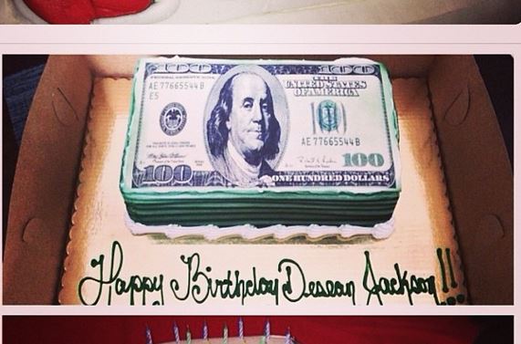 100 Dollar Bill Birthday Cake