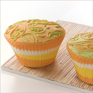 Orange and Green Cupcakes Orange and Green Cupcakes
