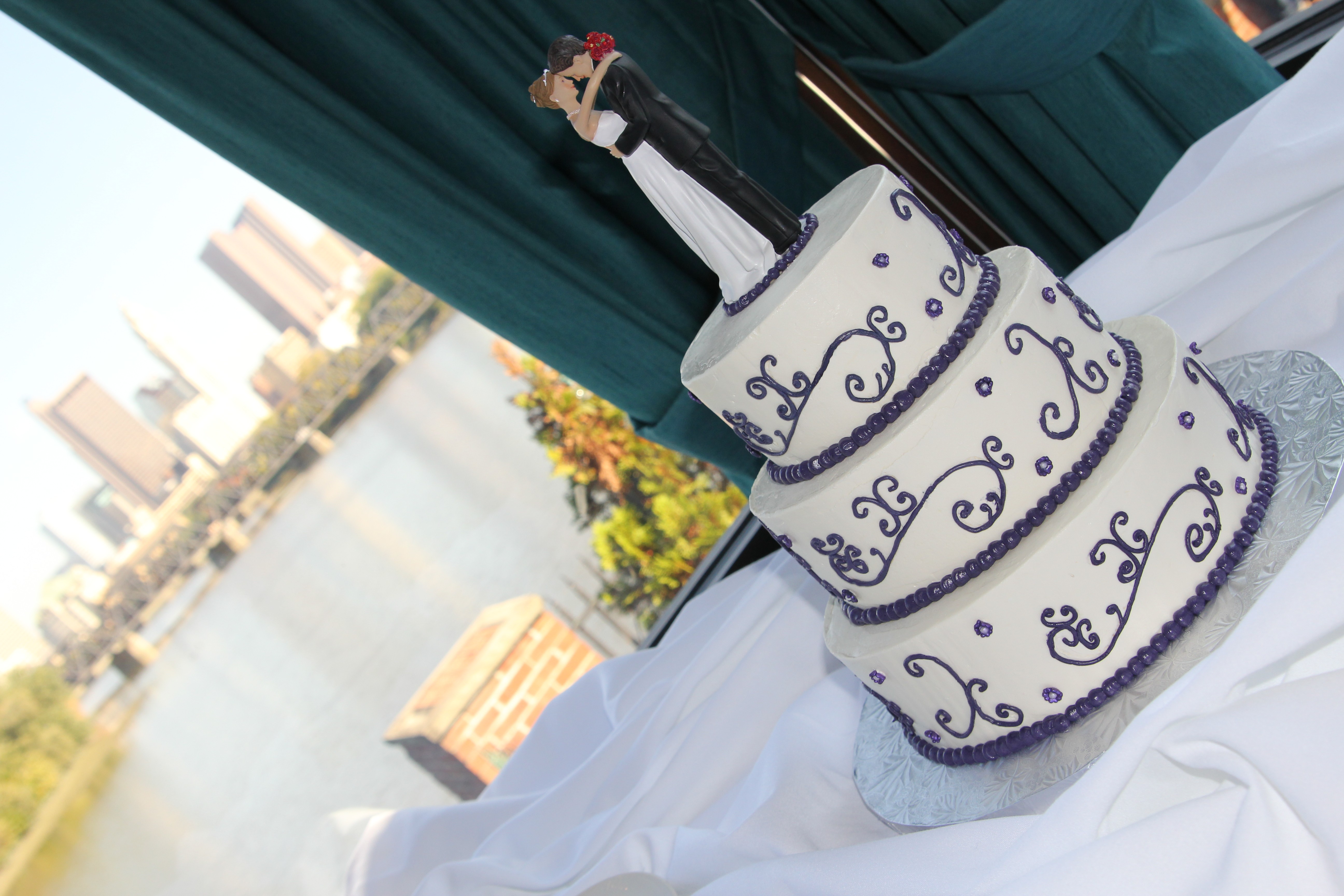 Elegant Wedding Cake Piping Elegant Wedding Cake Piping