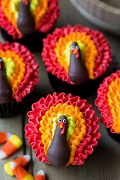 Turkey Cupcakes Thanksgiving Recipes Desserts Turkey Cupcakes Thanksgiving Recipes Desserts