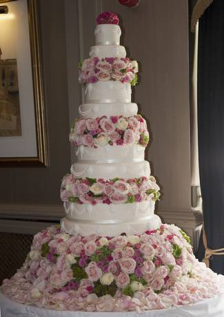 Wedding Cake with Fresh Flowers