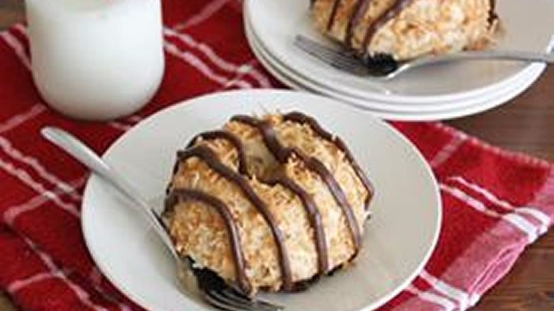 10 Photos of Amazing Mini Bundt Cakes 10 Photos of Amazing Mini Bundt Cakes