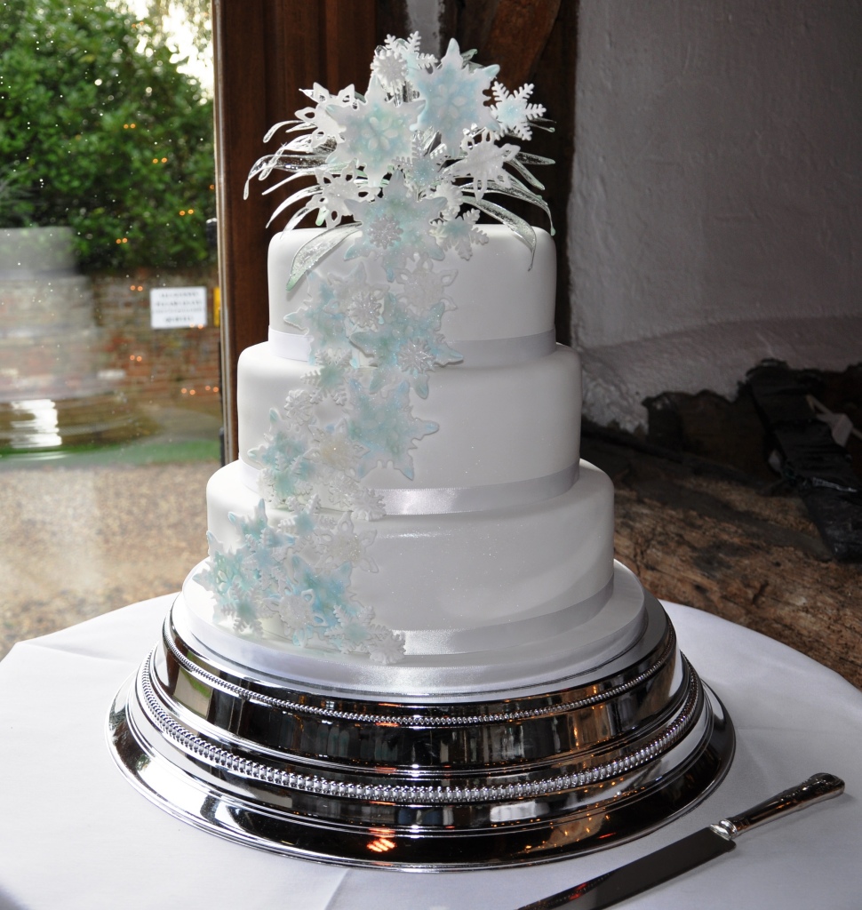9 Jeweled Snowflake Wedding Cakes Photo Crystal Cake Snowflake Wedding Cake Designs