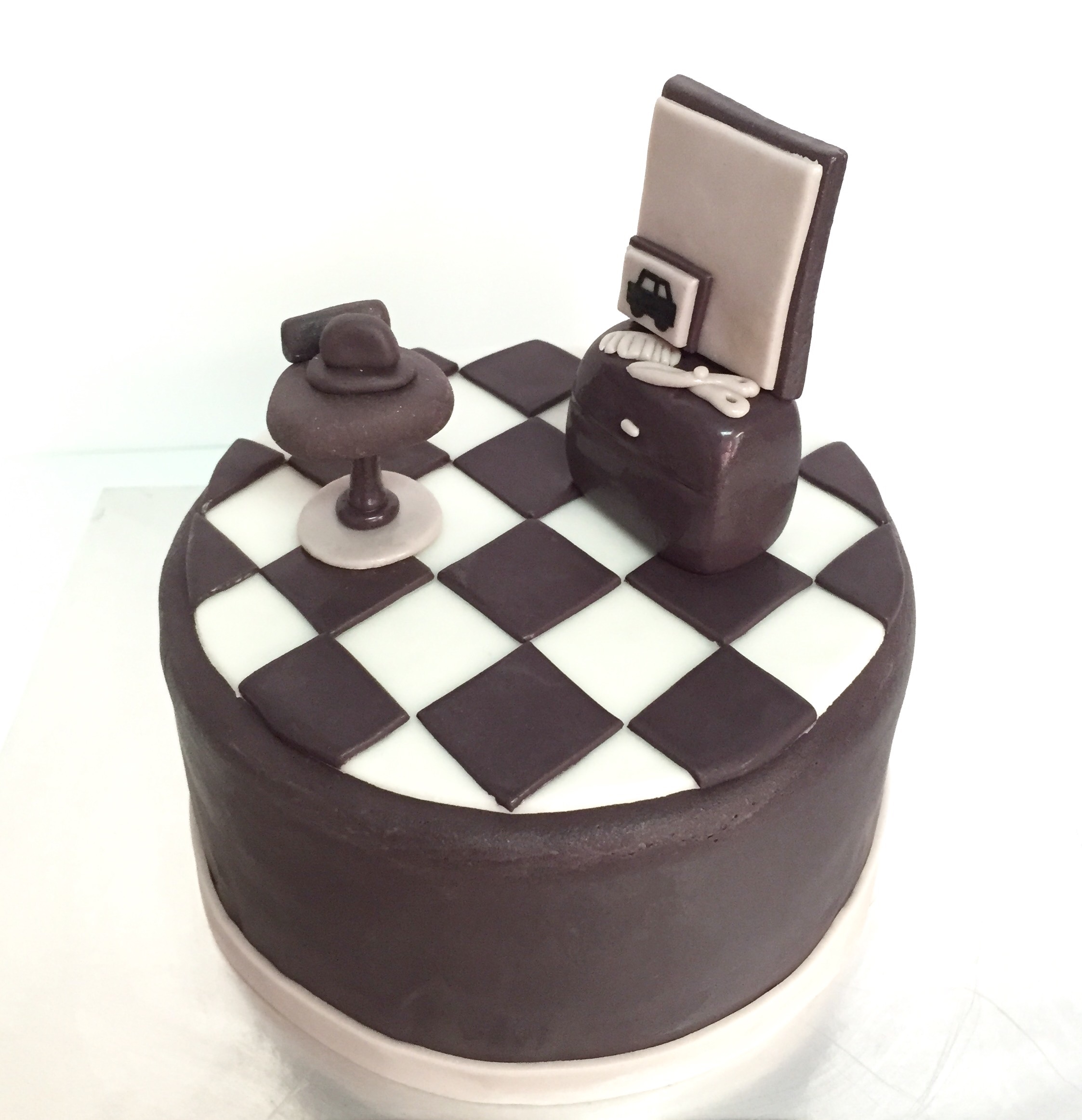 10 Stylist Men Birthday Cakes Photo Men 40th Birthday Cake Ideas