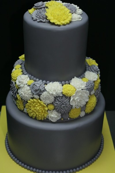 12 Grey And Yellow Fondant Cakes Photo , Yellow and Gray