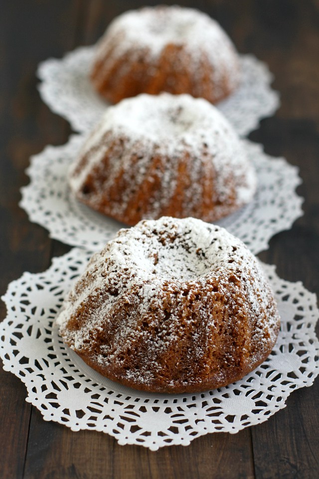 Gingerbread Mini Bundt Cakes Recipe Gingerbread Mini Bundt Cakes Recipe
