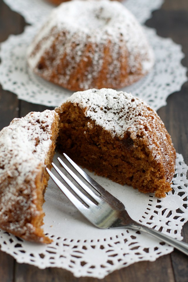 Gingerbread Mini Bundt Cakes Recipe Gingerbread Mini Bundt Cakes Recipe