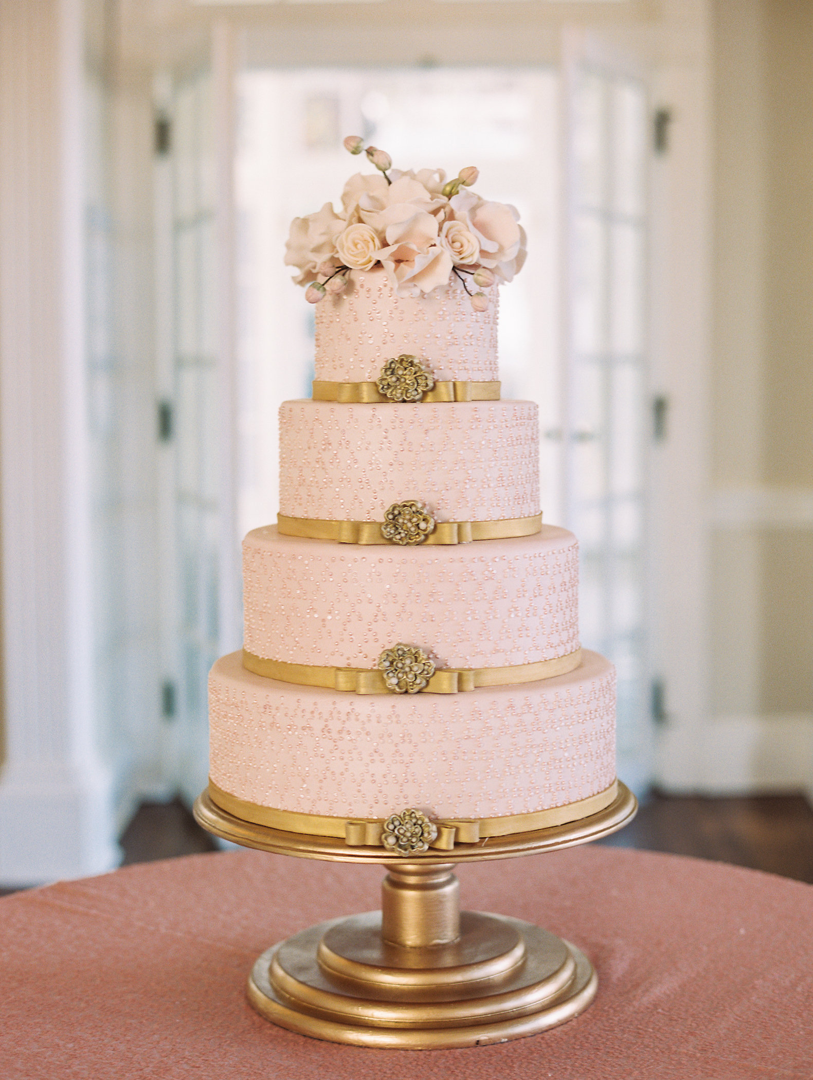 Gold and blush wedding cake exclusive photo Gold and blush wedding cake catalog photo