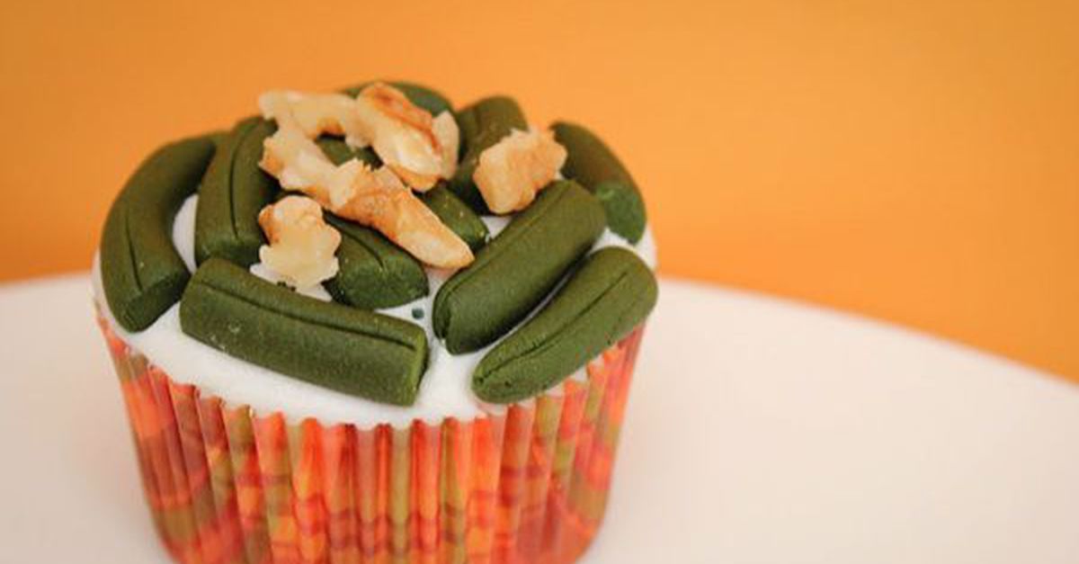 Thanksgiving-themed Cupcakes Thanksgiving-themed Cupcakes