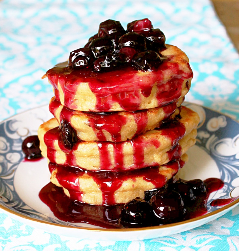 Banana Pancakes with Blueberries Banana Pancakes with Blueberries