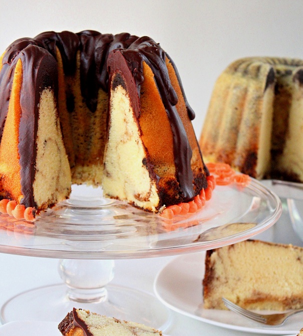 Halloween Bundt Cake Halloween Bundt Cake