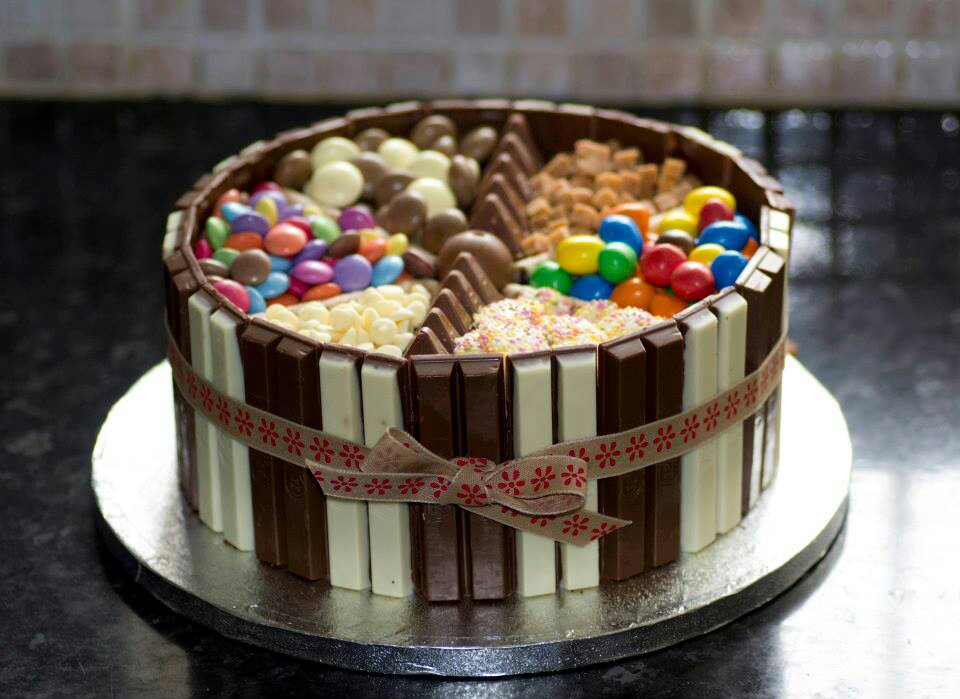 Sweet Birthday Cake Idea.