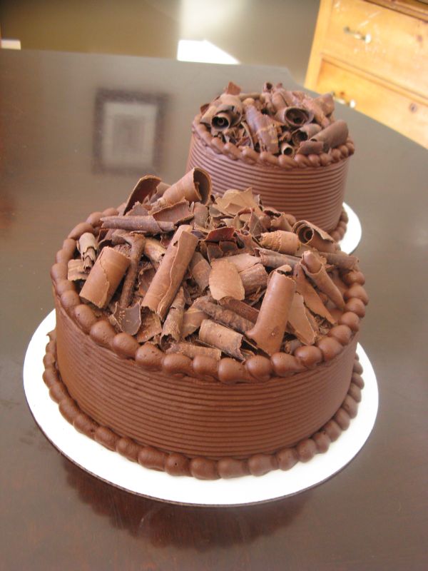 Cake Decorating With Chocolate Shavings The Cake Boutique