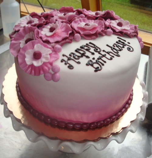 Pretty Happy Birthday Cake Pretty Happy Birthday Cake