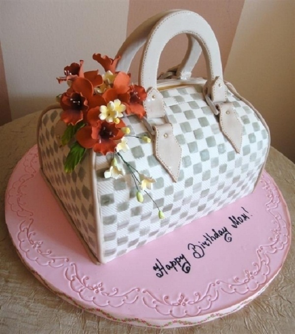 9 Beautiful Birthday Cakes Mom Photo Birthday Cake Happy Birthday