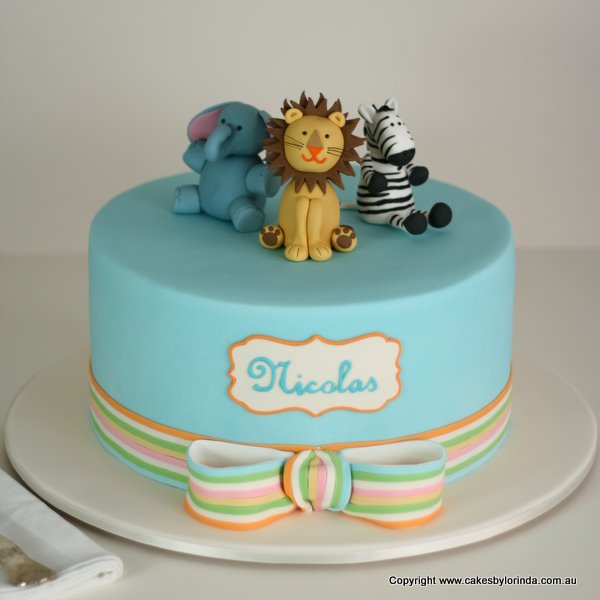 12 Animal Cakes For Boys Photo Safari Animal Birthday Cake Animal