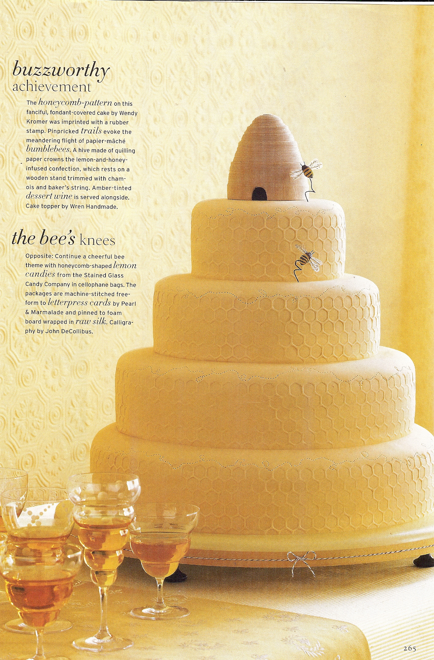 9 Ble Bee Wedding Cakes Photo Honey Cake Honey Bee Wedding Cake