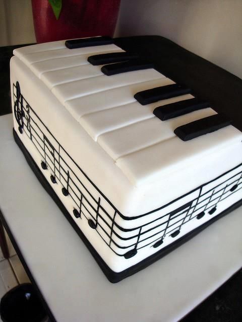 6 Photos of Sheet Music Inspired Cakes 6 Photos of Sheet Music Inspired Cakes