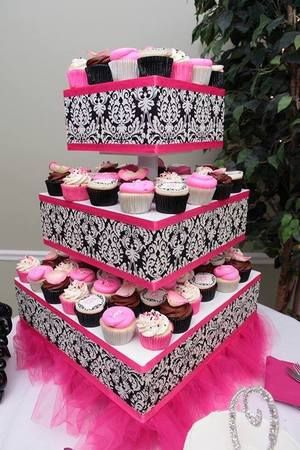White Wedding Cupcake Display White Wedding Cupcake Display