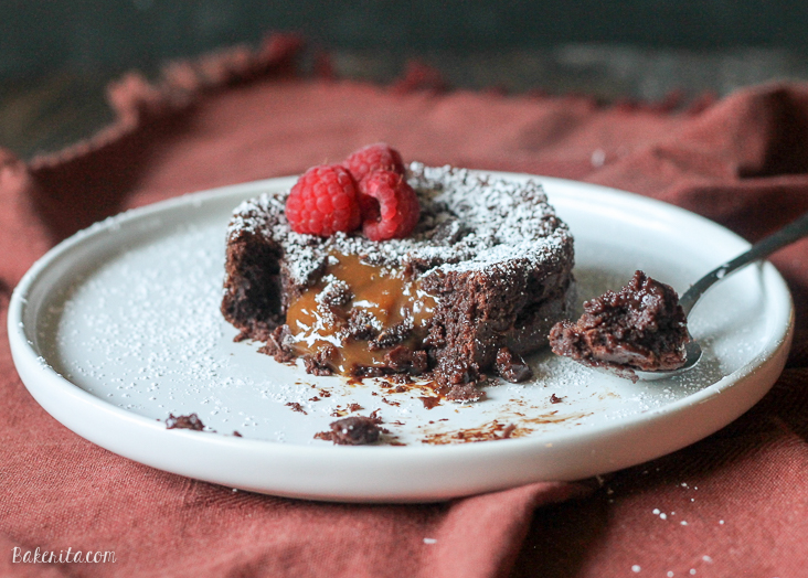 Easy Chocolate Lava Cake Easy Chocolate Lava Cake