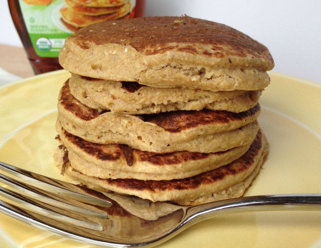 Banana Oatmeal Pancakes Banana Oatmeal Pancakes