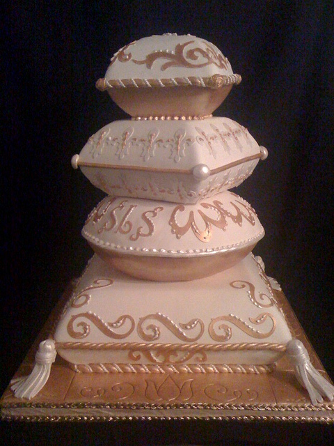 Pillow Wedding Cake Pillow Wedding Cake