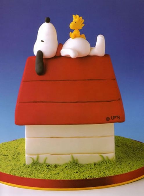 Snoopy Dog House Cake Snoopy Dog House Cake