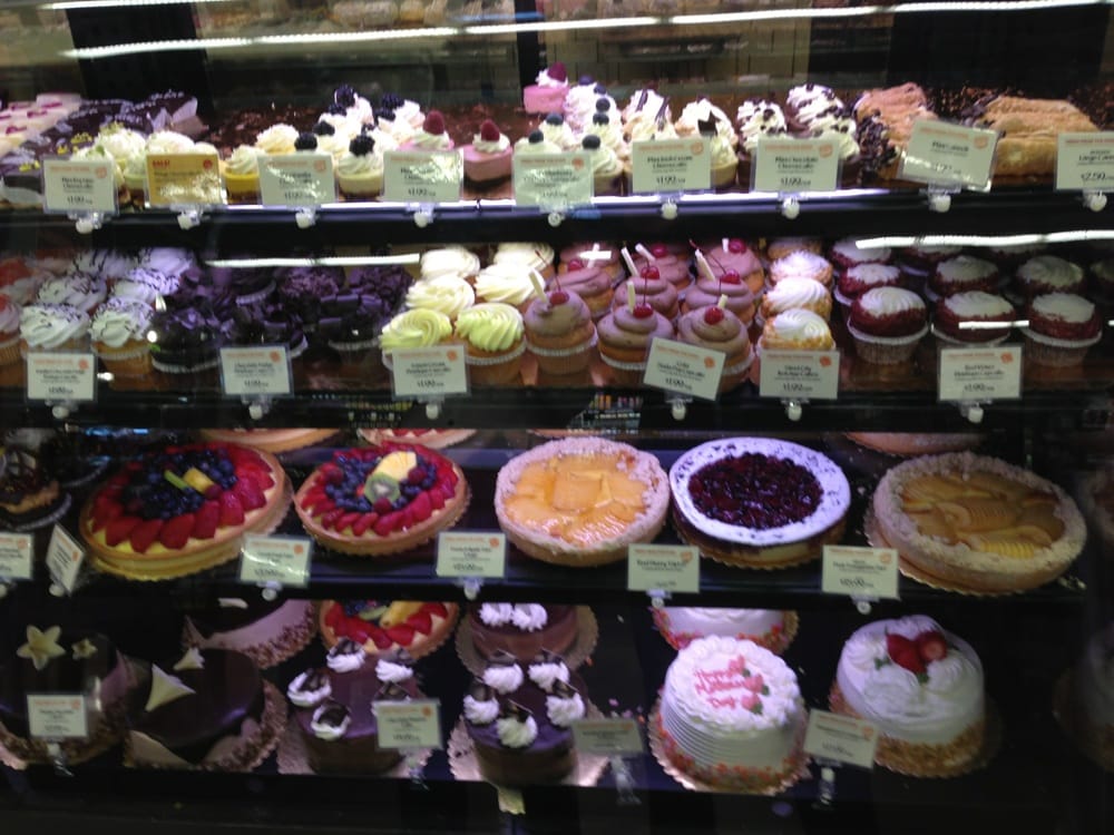 9 cakes from whole foods market photo whole foods market whole foods cupcakes