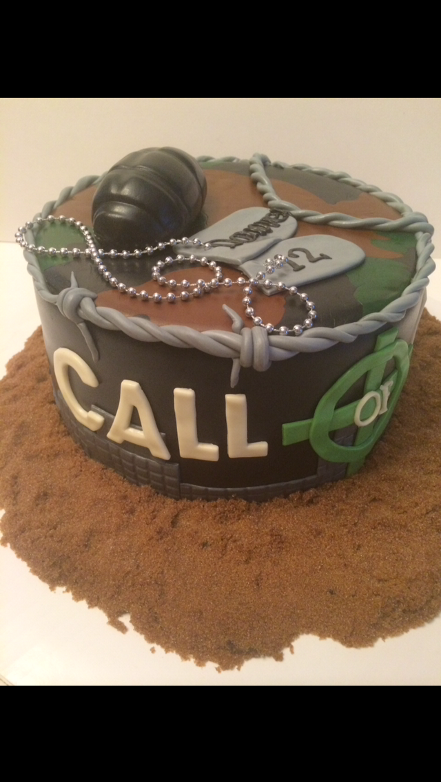 Call of Duty Fondant Cake