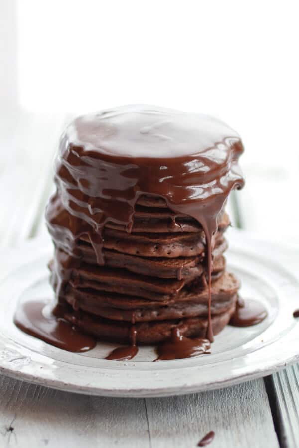 Pancakes with Chocolate Sauce Pancakes with Chocolate Sauce